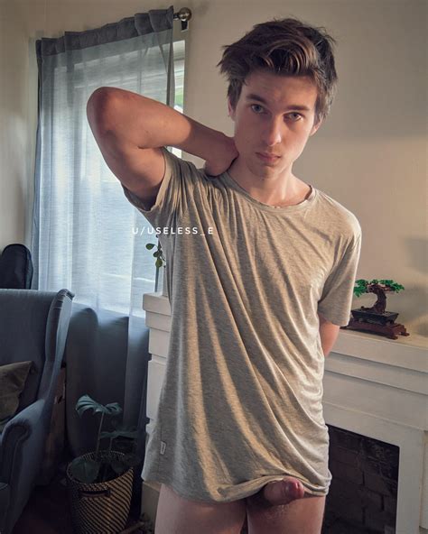 A muscle twink, or twunk (twink+hunk) is somebody with that youthful, clean-shaven appearance, but a more visibly muscular physique; think Tom Holland or Darren Barnet. Other types of twink ...